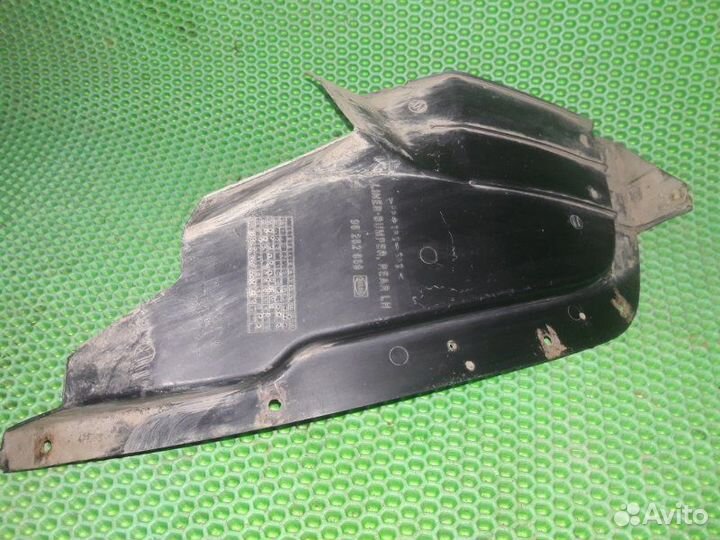 Подкрылок задний левый Chevrolet Rezzo A16DMS 2008