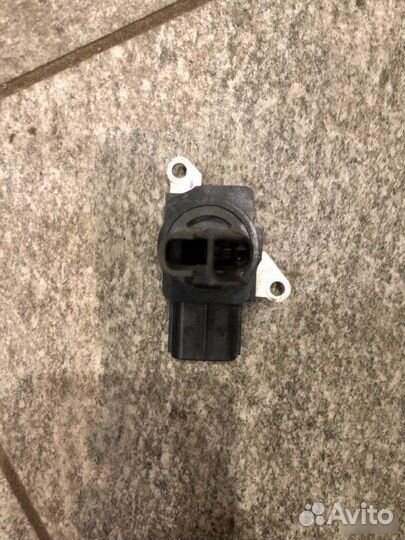 Датчик массового расхода воздуха Toyota