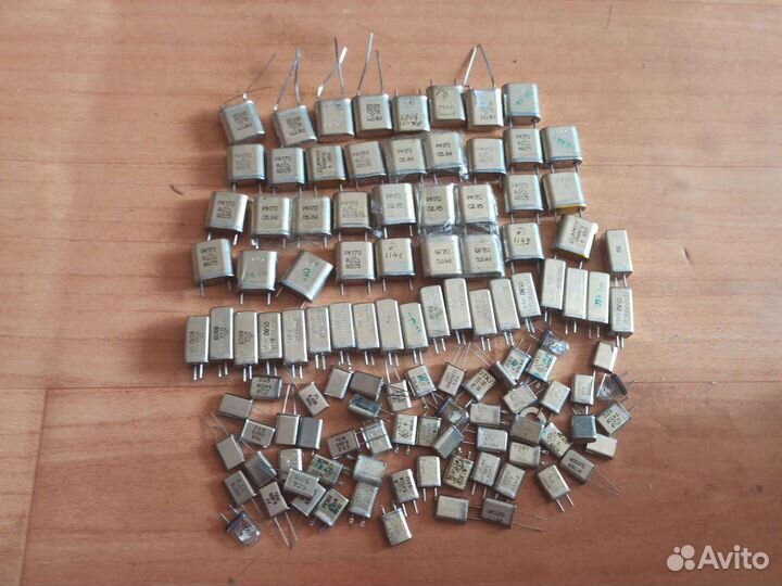 Кварцевый резонатор