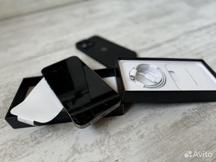 iPhone 13 Pro Max, 256 ГБ