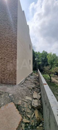 Дом 180 м² на участке 6 сот.