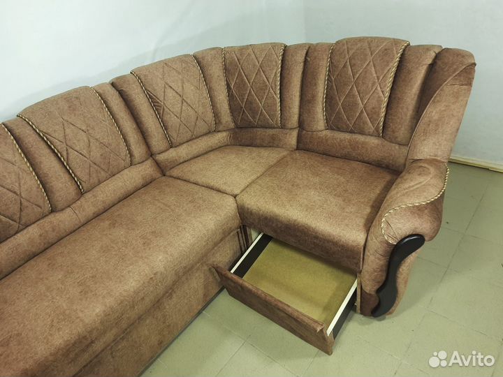 Угловой диван