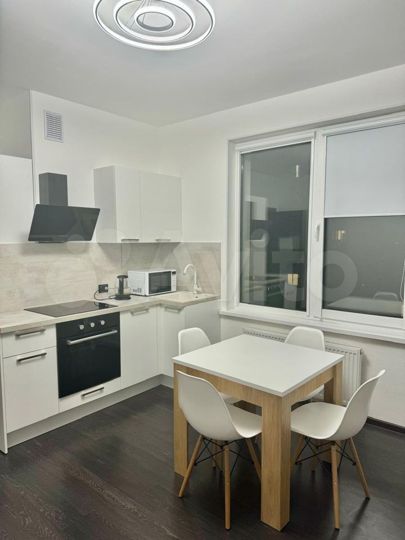 2-к. квартира, 38 м², 16/25 эт.