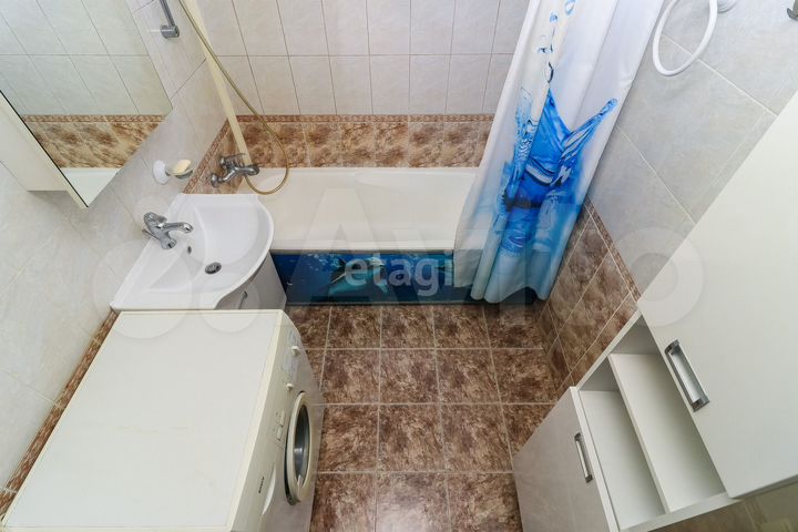 3-к. квартира, 90,3 м², 8/9 эт.