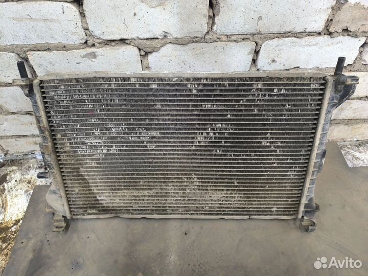 Ford focus 1 радиатор основной