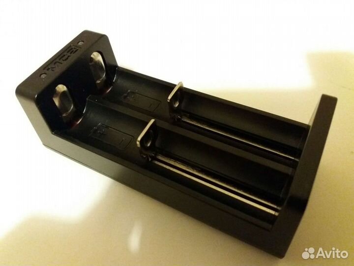 Зарядное устройство xtar MC2