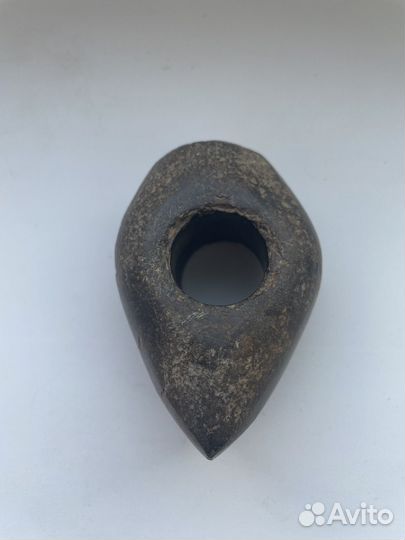 Топор, каменный, сверленный
