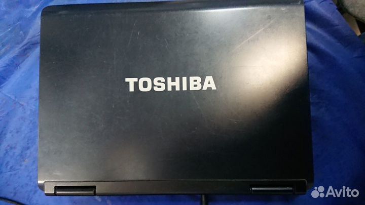 Ноутбук Toshiba satellite Windows 10