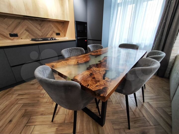 4-к. квартира, 95,6 м², 7/18 эт.