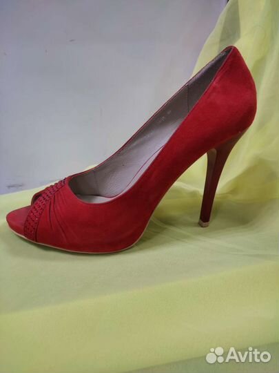 Одежда для вечеринок в стиле 60-х, 80-х, 90-х