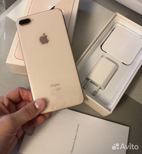iPhone 8 Plus, 64 ГБ