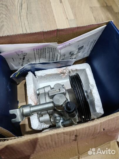 Насос гидроусилителя руля Nissan Murano