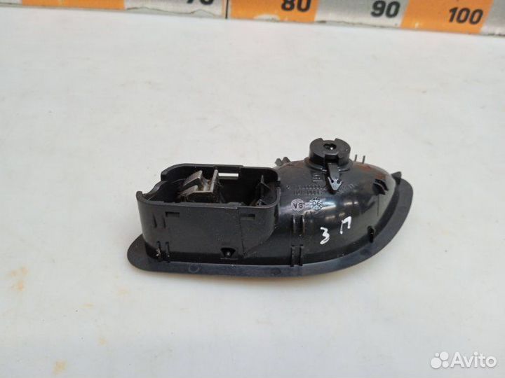 Ручка двери внутренняя правая Renault Laguna 2 2.2