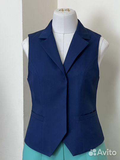 Жилетка женская