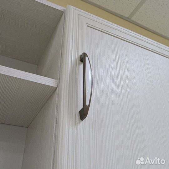 Полка навесная / настенная / новая / под заказ