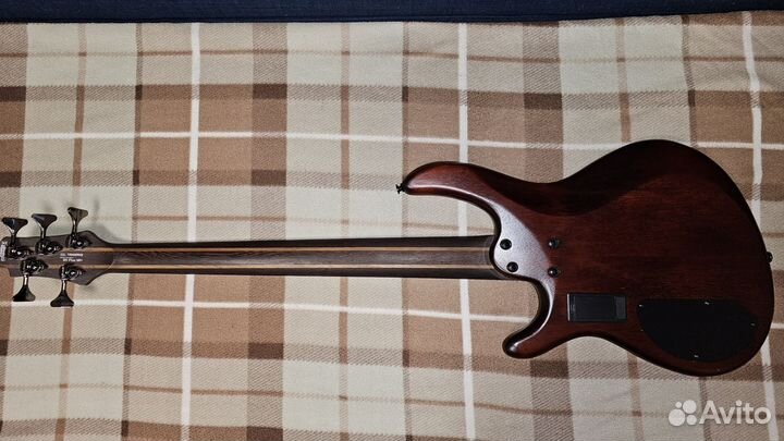 Бас гитара Cort Artisan B5 Plus MH