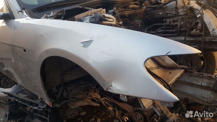Крыло правое на BMW E66