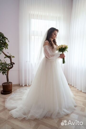 Свадебное платье 46 48