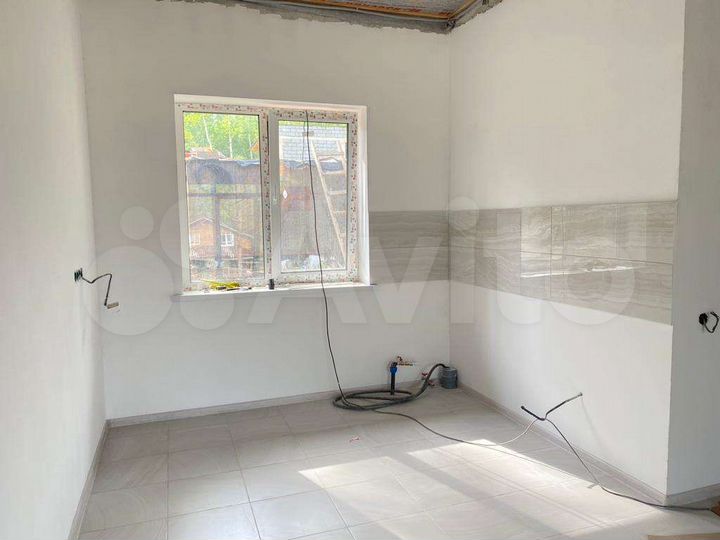 Дом 80 м² на участке 8 сот.