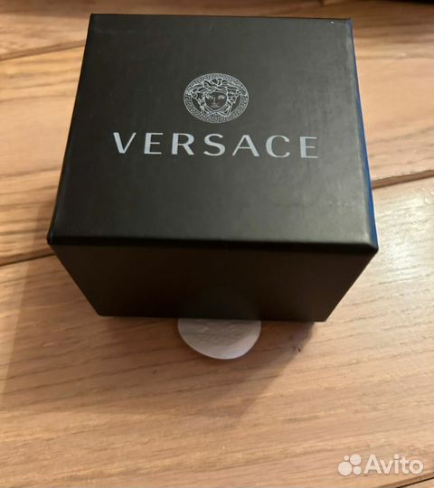 Оригинальные коробки Versace