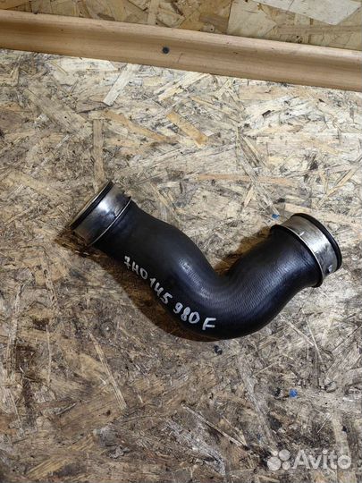 Патрубок Воздуха Турбины Транспортер Т5 7H0145980F