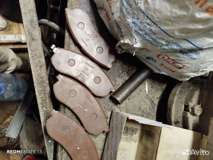 Колодки тормозные Mitsubishi L200 MN102622 R16