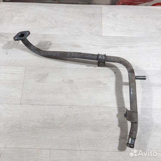 Патрубок системы охлаждения Kia Rio 3 седан 2015