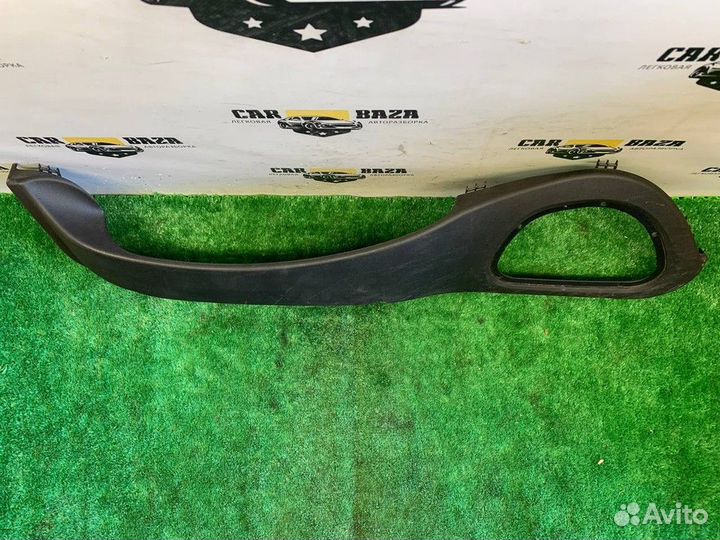 Бардачок дверной передний левый L Chevrolet Niva