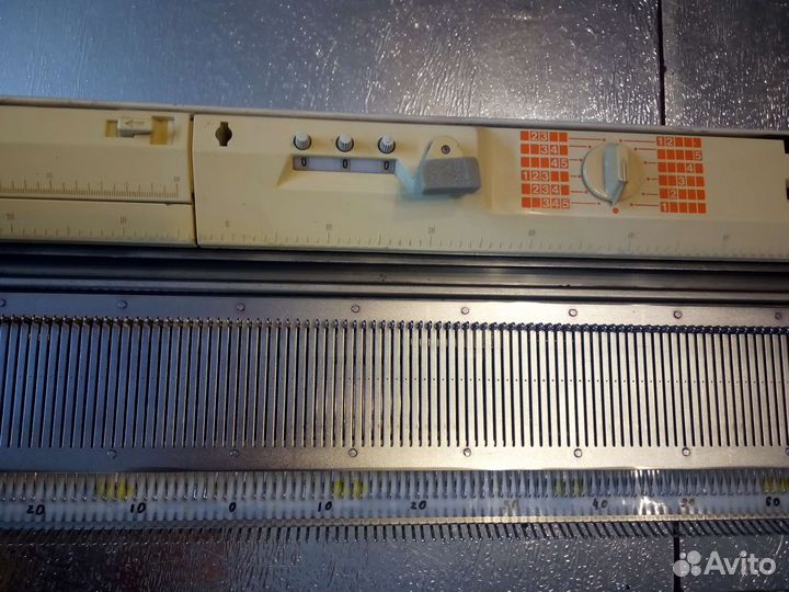 Вязальная машина Тойота 901