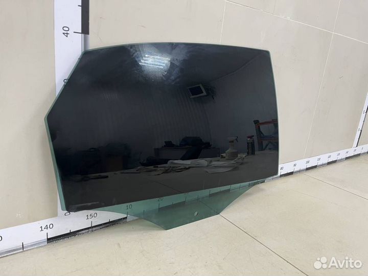 Стекло двери задней правой Volkswagen Polo Sed RUS