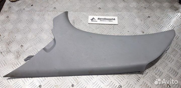 Обшивка задней правой стойки Nissan Almera Classic