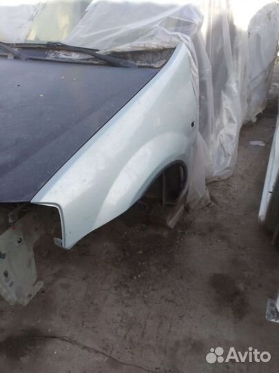 Крыло переднее Renault Logan