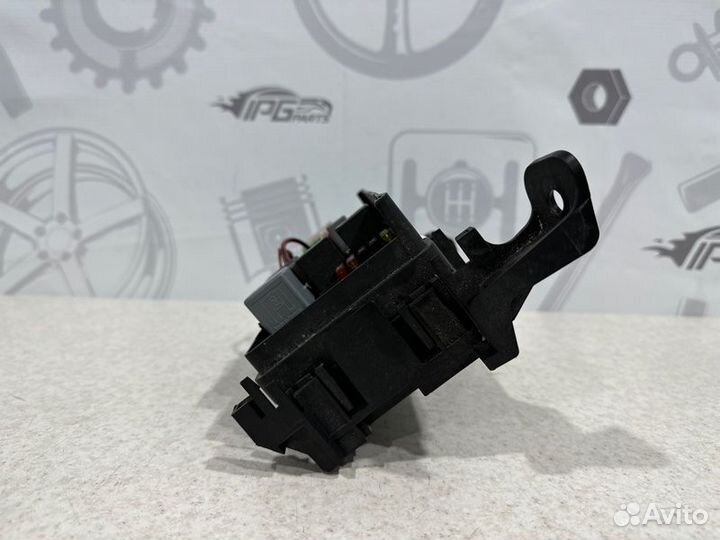 Блок предохранителей Mercedes-Benz Ml W164