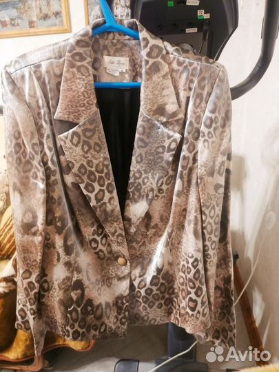 Пиджак женский