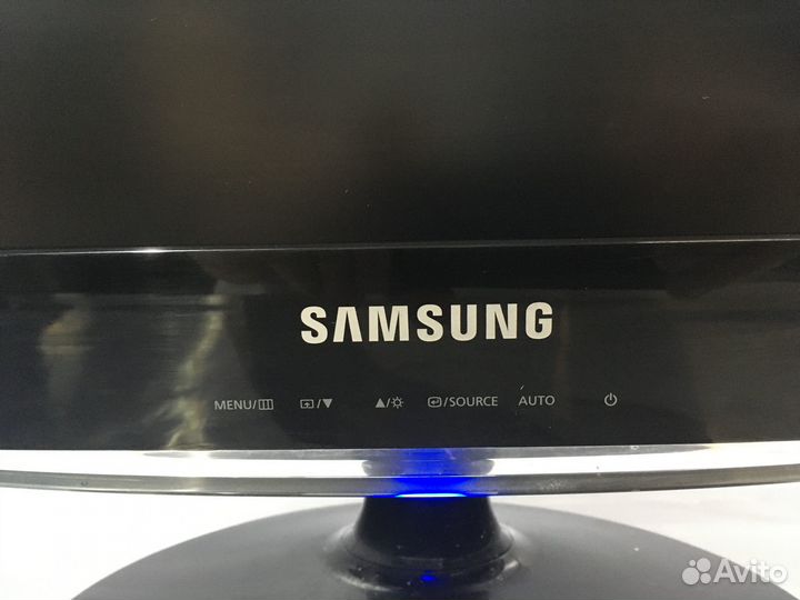 ЖК монитор Самсунг