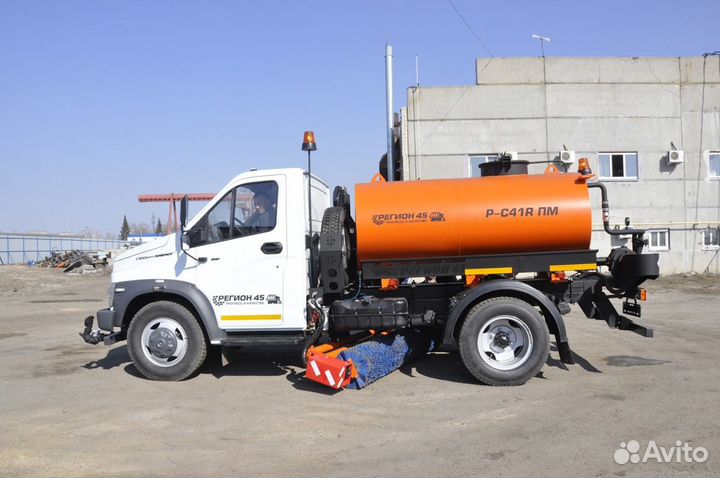 Поливомоечная машина на шасси газ-next