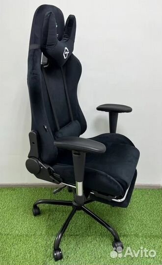 Компьютерное игровое кресло геймерское с массажем