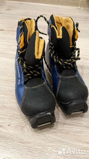 Лыжные ботинки детские salomon 28