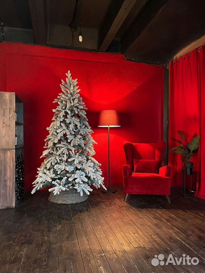 Елка искусственная