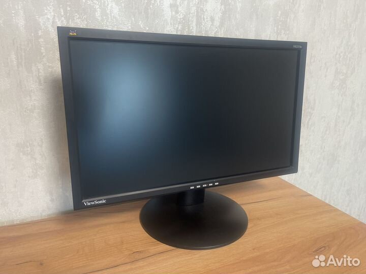 Монитор 55см(21,5