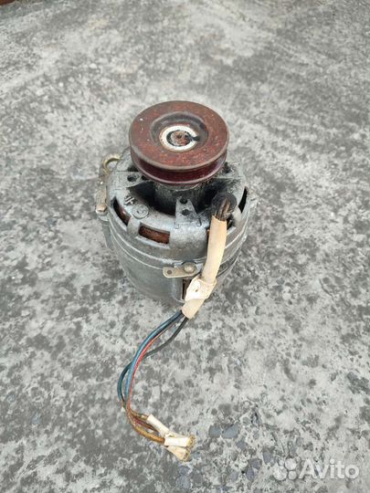 Двигататель стиральной машины