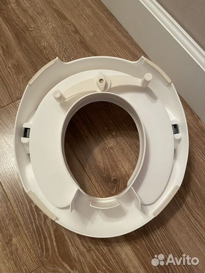 Адаптер на унитаз детский