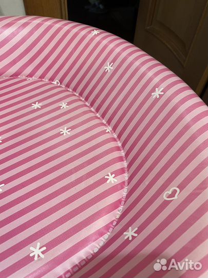 Пеленальный столик с ванночкой Brevi