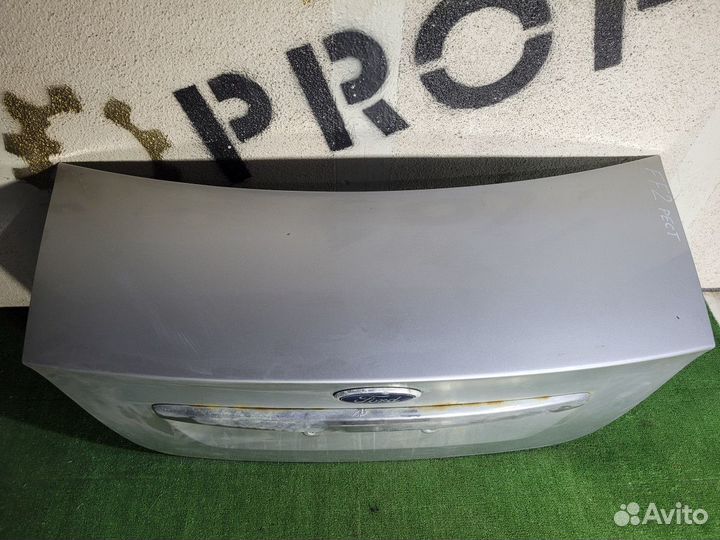 Крышка багажника для Ford Focus (II) рест. седан