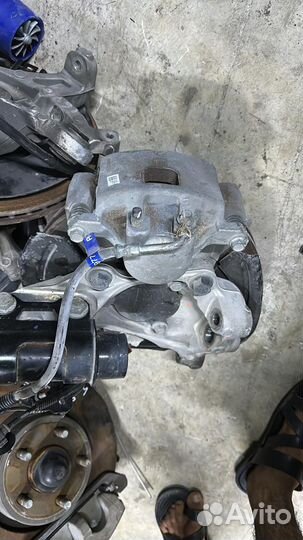 Стойка всборе левая для chevrolet camaro 6