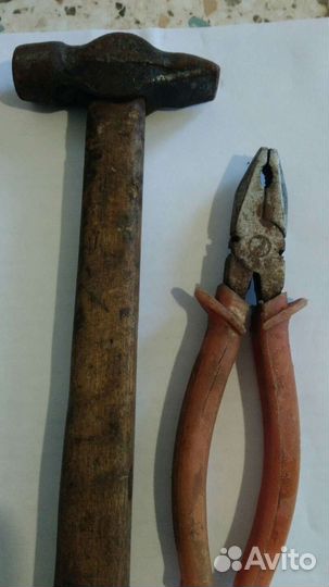 Молоток для чеканки, коловорот, паяльник