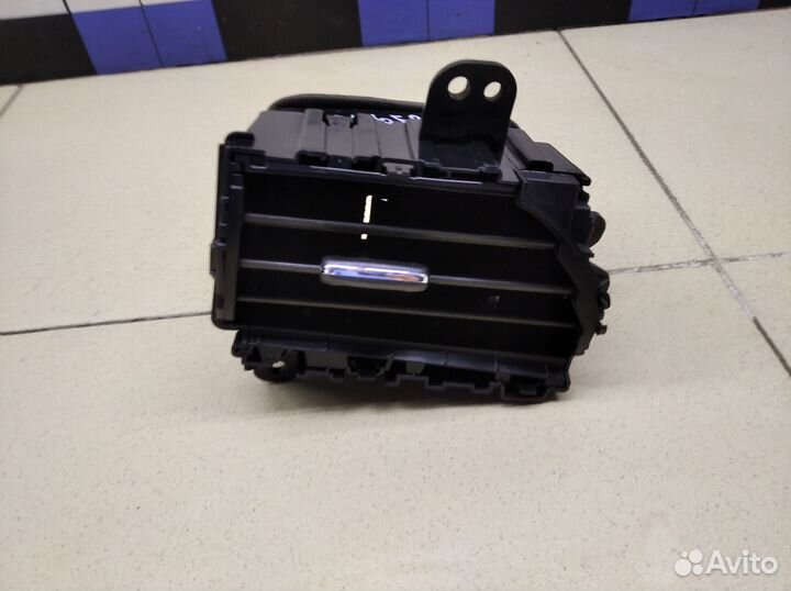 Дефлектор воздушный Fortuner 2015