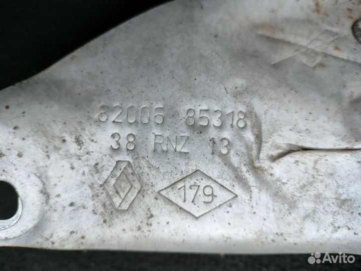 Термоэкран турбины renault megane 3 RS