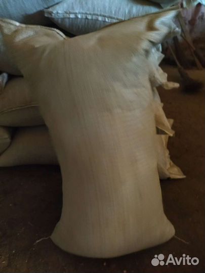 Комбикорм для кур, кроликов, свиней и т.д