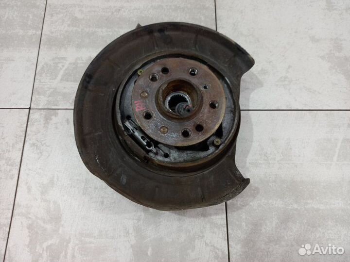 Ступица задняя правая Mercedes Ml 350 W164 272.967